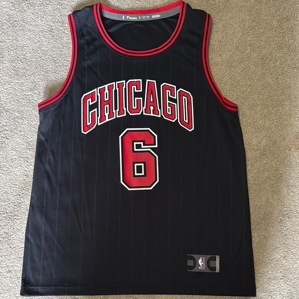 Fanatics Black and Red Chicago bulls Jersey